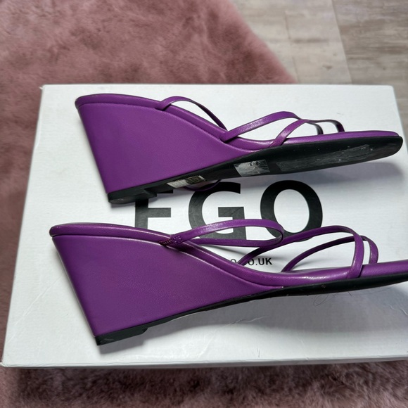 Jeffrey Campbell palate purple strappy wedges - Picture 3 of 6